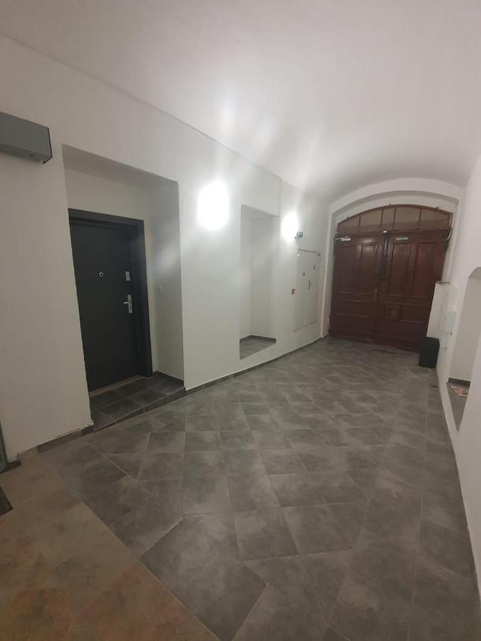 Monar Exclusive Center Free Parking In Garage Lejlighed Košice Eksteriør billede